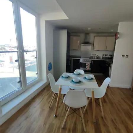 Melody-2Beds 1Bath, Chinatown With Free Parking Apartment Birmingham Luaran gambar